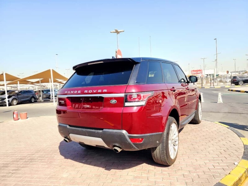 Car image 9